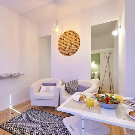 Avenida Da Liberdade Apartamento *